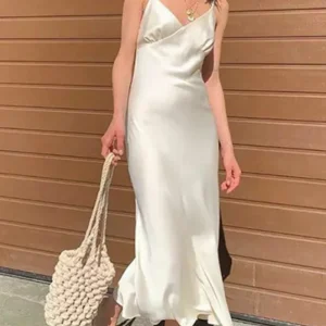 Robe Satin Longue Blanche