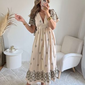 Robe écrue brodée – Ivana