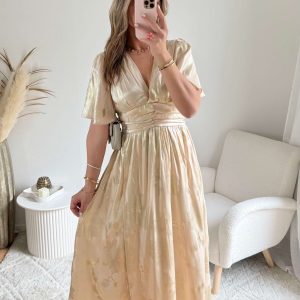Robe satinée beige dorée – Nina