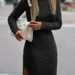 Robe courte en laine