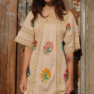 Robe longue brodée fleurs