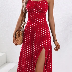 Robe rouge pois blanc