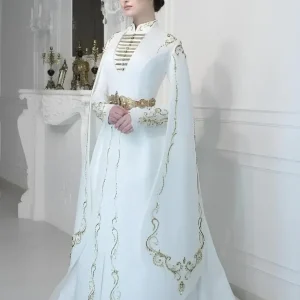 Robe traditionnelle tchetchene