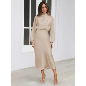 Joanna™ Robe Longue en Satin