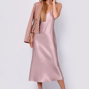 Robe en Satin Rose