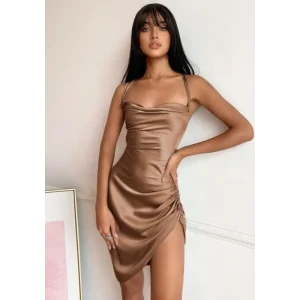 Robe Satin Elégance