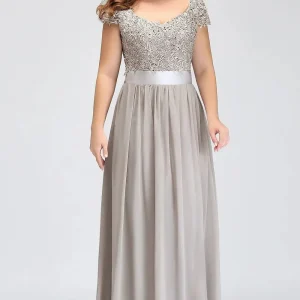 Robe de soirée longue haut en dentelle